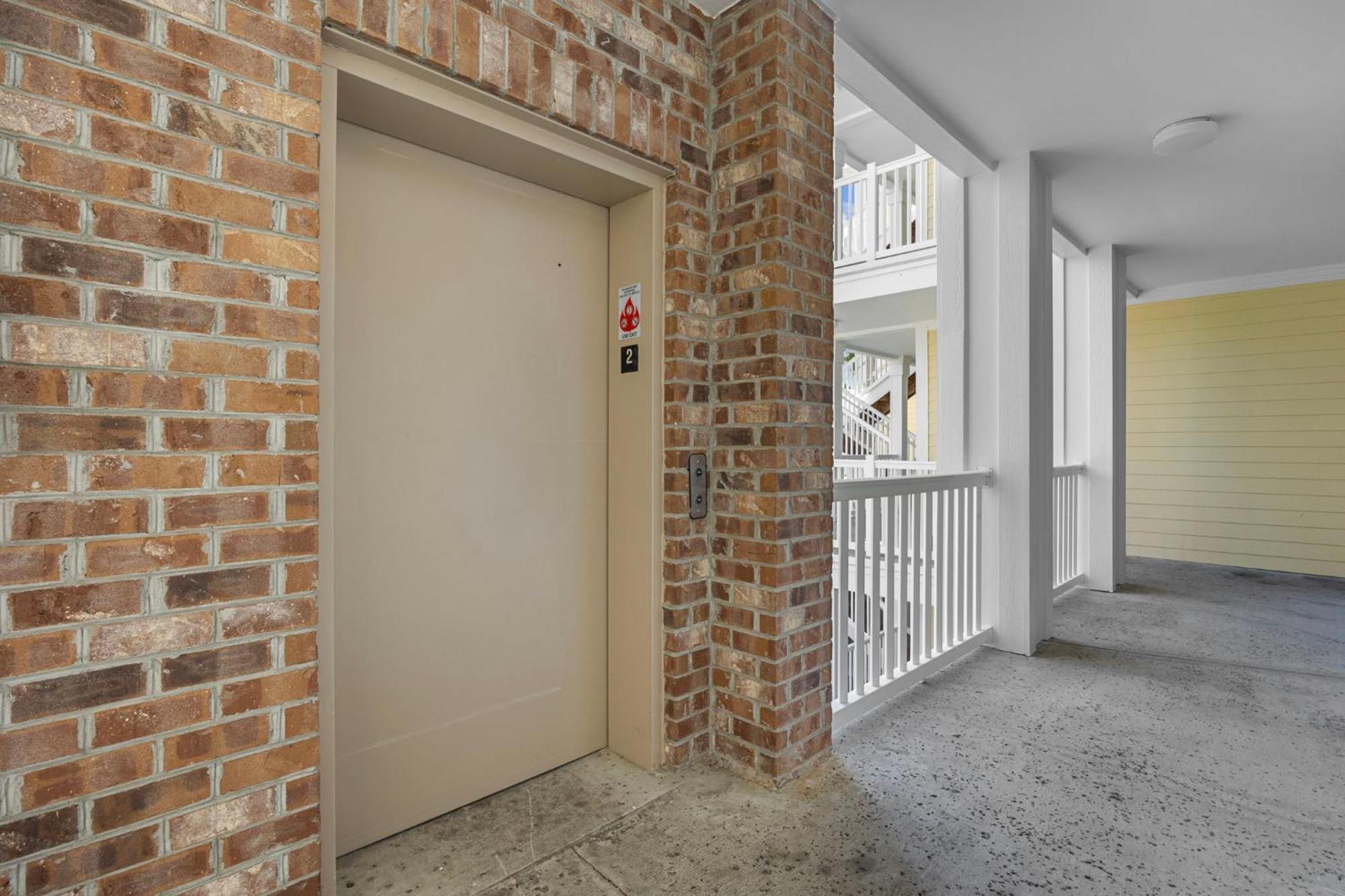 Beautifully Decorated 3 Bedroom 2 Bath Condo, First Floor Wth Walk In Shower! Located In Golf Community Myrtle Beach Exterior photo